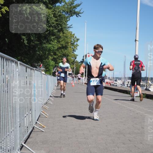 17.08.2025 - KN Förde Triathlon 2025 KatJ http://msf.ph/oto/8594012 17.08.2025 13:39:58 Laufen 469, 480, 482, 493 meine-sportfotos.de
