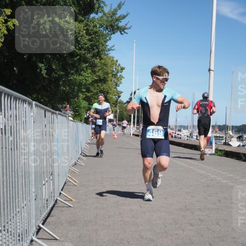 17.08.2025 - KN Förde Triathlon 2025 KatJ http://msf.ph/oto/8594025 17.08.2025 13:39:58 Laufen 469, 480, 482, 493 meine-sportfotos.de