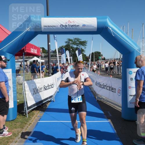 17.08.2025 - KN Förde Triathlon 2025 MichiJ http://msf.ph/oto/8594031 17.08.2025 12:01:19 Laufen 275, 287 meine-sportfotos.de