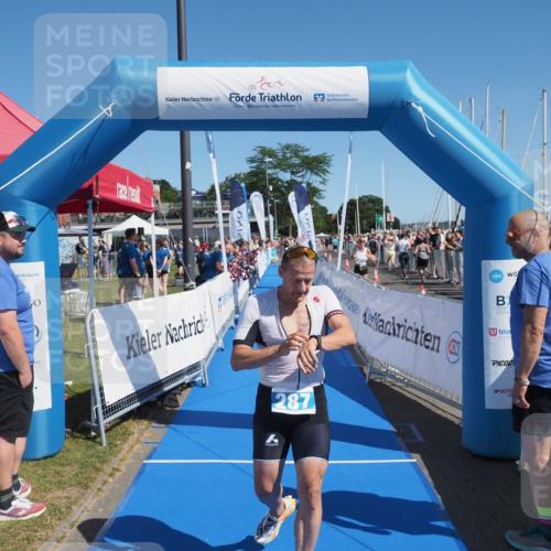 17.08.2025 - KN Förde Triathlon 2025 MichiJ http://msf.ph/oto/8594036 17.08.2025 12:01:19 Laufen 275, 287 meine-sportfotos.de