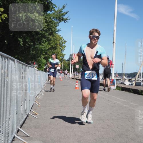 17.08.2025 - KN Förde Triathlon 2025 KatJ http://msf.ph/oto/8594039 17.08.2025 13:39:58 Laufen 469, 480, 482, 493 meine-sportfotos.de