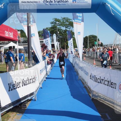 17.08.2025 - KN Förde Triathlon 2025 MichiJ http://msf.ph/oto/8594163 17.08.2025 12:01:29 Laufen 389 meine-sportfotos.de