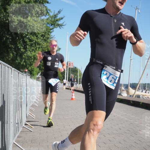 17.08.2025 - KN Förde Triathlon 2025 KatJ http://msf.ph/oto/8594186 17.08.2025 11:39:33 Laufen 265, 267, 275 meine-sportfotos.de