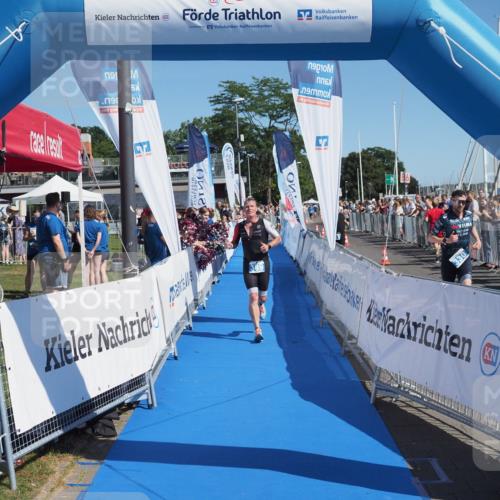 17.08.2025 - KN Förde Triathlon 2025 MichiJ http://msf.ph/oto/8594189 17.08.2025 12:01:30 Laufen 389 meine-sportfotos.de