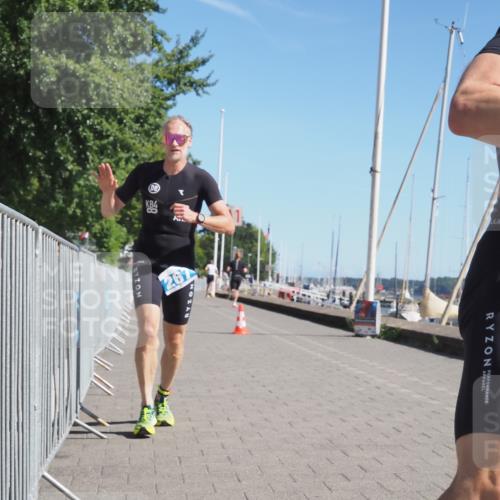 17.08.2025 - KN Förde Triathlon 2025 KatJ http://msf.ph/oto/8594199 17.08.2025 11:39:33 Laufen 265, 267, 275 meine-sportfotos.de