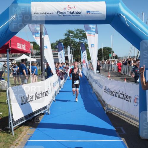 17.08.2025 - KN Förde Triathlon 2025 MichiJ http://msf.ph/oto/8594215 17.08.2025 12:01:30 Laufen 389 meine-sportfotos.de
