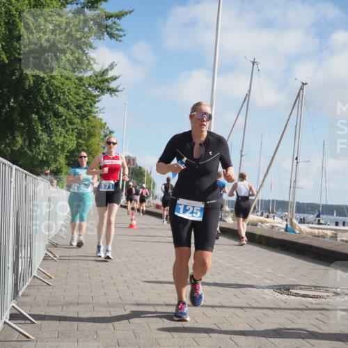 17.08.2025 - KN Förde Triathlon 2025 KatJ http://msf.ph/oto/8594233 17.08.2025 10:22:11 Laufen 125, 171, 219 meine-sportfotos.de