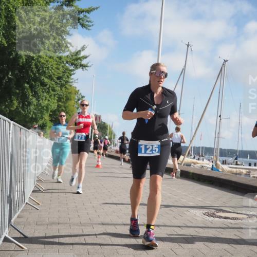 17.08.2025 - KN Förde Triathlon 2025 KatJ http://msf.ph/oto/8594239 17.08.2025 10:22:11 Laufen 125, 171, 219 meine-sportfotos.de