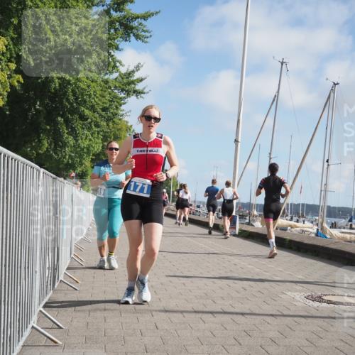 17.08.2025 - KN Förde Triathlon 2025 KatJ http://msf.ph/oto/8594269 17.08.2025 10:22:12 Laufen 125, 171, 219 meine-sportfotos.de