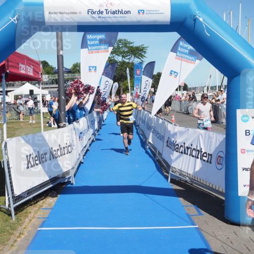 17.08.2025 - KN Förde Triathlon 2025 MichiJ http://msf.ph/oto/8594340 17.08.2025 13:55:12 Laufen 427, 470 meine-sportfotos.de