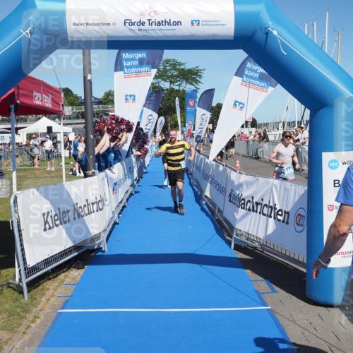 17.08.2025 - KN Förde Triathlon 2025 MichiJ http://msf.ph/oto/8594346 17.08.2025 13:55:12 Laufen 427, 470 meine-sportfotos.de