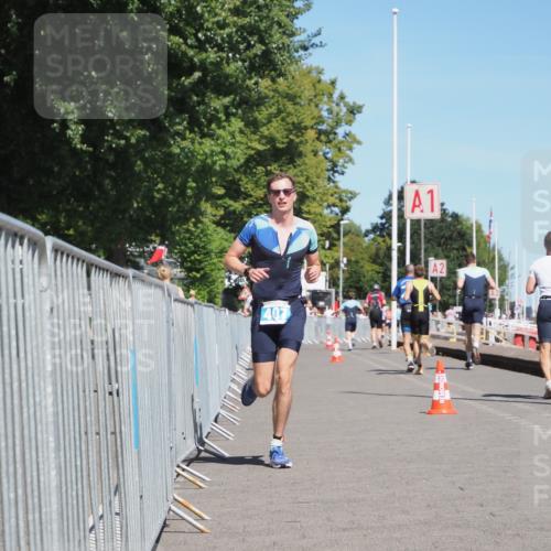 17.08.2025 - KN Förde Triathlon 2025 KatJ http://msf.ph/oto/8594394 17.08.2025 13:40:16 Laufen 407 meine-sportfotos.de