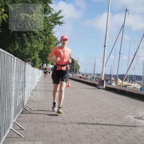 17.08.2025 - KN Förde Triathlon 2025 KatJ http://msf.ph/oto/8594407 17.08.2025 10:22:40 Laufen 141, 216, 225 meine-sportfotos.de