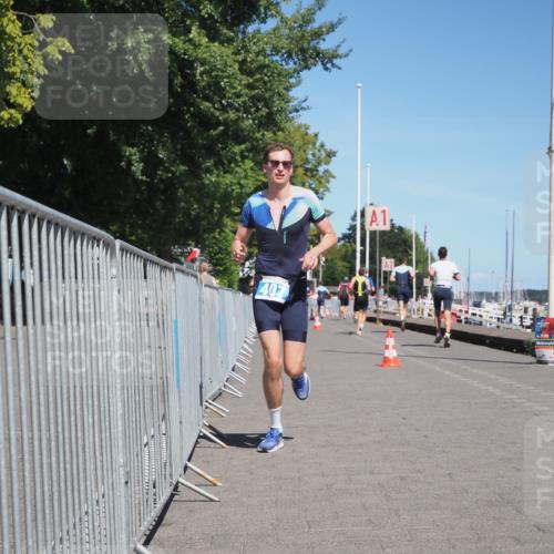 17.08.2025 - KN Förde Triathlon 2025 KatJ http://msf.ph/oto/8594416 17.08.2025 13:40:17 Laufen 407, 475 meine-sportfotos.de