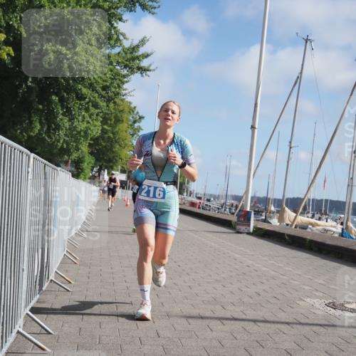 17.08.2025 - KN Förde Triathlon 2025 KatJ http://msf.ph/oto/8594447 17.08.2025 10:22:42 Laufen 141, 216, 225 meine-sportfotos.de