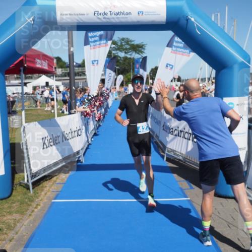 17.08.2025 - KN Förde Triathlon 2025 MichiJ http://msf.ph/oto/8594518 17.08.2025 13:55:15 Laufen 427, 470 meine-sportfotos.de