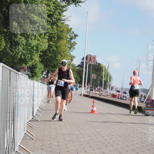 17.08.2025 - KN Förde Triathlon 2025 KatJ http://msf.ph/oto/8594522 17.08.2025 10:22:50 Laufen 107, 145, 197, 202 meine-sportfotos.de