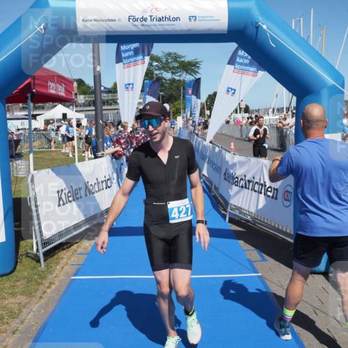 17.08.2025 - KN Förde Triathlon 2025 MichiJ http://msf.ph/oto/8594547 17.08.2025 13:55:16 Laufen 427, 470 meine-sportfotos.de