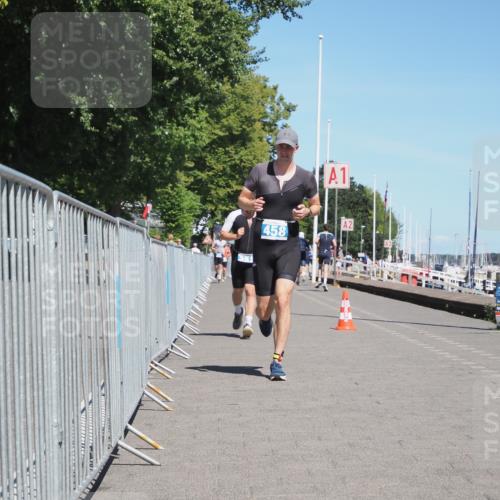 17.08.2025 - KN Förde Triathlon 2025 KatJ http://msf.ph/oto/8594561 17.08.2025 13:40:30 Laufen 357, 433, 458 meine-sportfotos.de