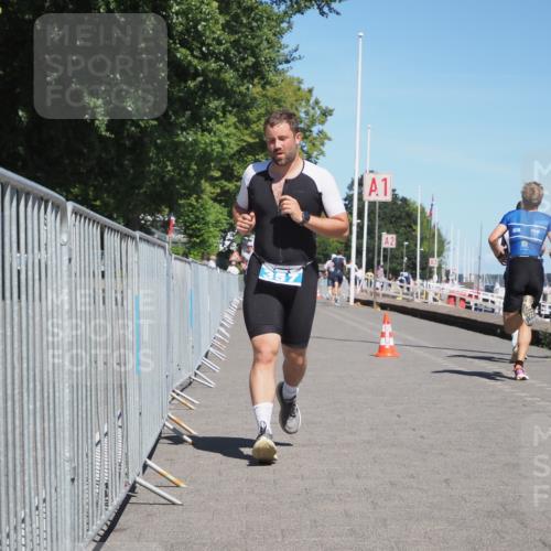17.08.2025 - KN Förde Triathlon 2025 KatJ http://msf.ph/oto/8594629 17.08.2025 13:40:33 Laufen 357, 458 meine-sportfotos.de