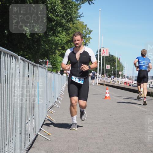 17.08.2025 - KN Förde Triathlon 2025 KatJ http://msf.ph/oto/8594635 17.08.2025 13:40:34 Laufen 357, 458 meine-sportfotos.de