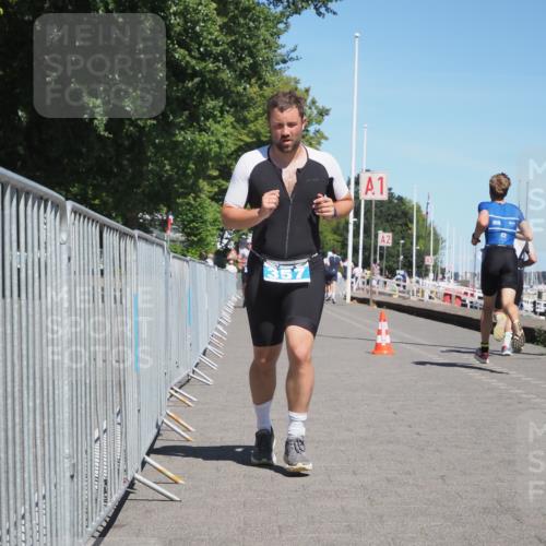 17.08.2025 - KN Förde Triathlon 2025 KatJ http://msf.ph/oto/8594643 17.08.2025 13:40:34 Laufen 357, 458 meine-sportfotos.de