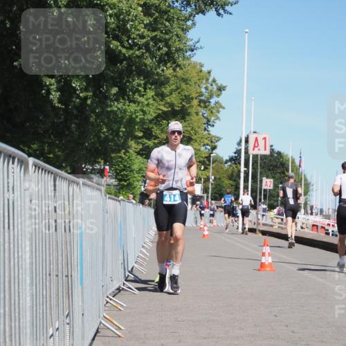 17.08.2025 - KN Förde Triathlon 2025 KatJ http://msf.ph/oto/8594655 17.08.2025 13:40:43 Laufen 414, 466, 522 meine-sportfotos.de
