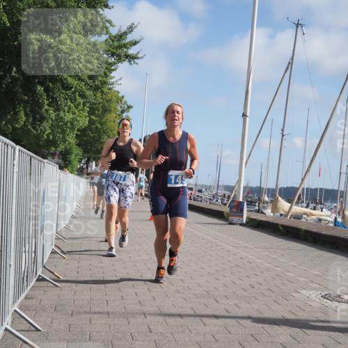 17.08.2025 - KN Förde Triathlon 2025 KatJ http://msf.ph/oto/8594686 17.08.2025 10:22:57 Laufen 107, 111, 118, 145, 202, 249 meine-sportfotos.de