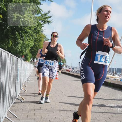 17.08.2025 - KN Förde Triathlon 2025 KatJ http://msf.ph/oto/8594721 17.08.2025 10:22:59 Laufen 107, 111, 118, 145, 249 meine-sportfotos.de