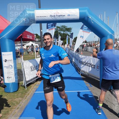 17.08.2025 - KN Förde Triathlon 2025 MichiJ http://msf.ph/oto/8594769 17.08.2025 13:55:27 Laufen 455 meine-sportfotos.de