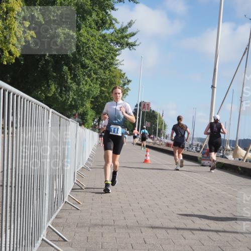 17.08.2025 - KN Förde Triathlon 2025 KatJ http://msf.ph/oto/8594776 17.08.2025 10:23:02 Laufen 107, 111, 118, 249 meine-sportfotos.de
