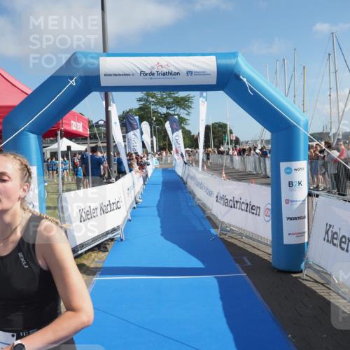 17.08.2025 - KN Förde Triathlon 2025 MichiJ http://msf.ph/oto/8594821 17.08.2025 10:38:43 Laufen 215 meine-sportfotos.de
