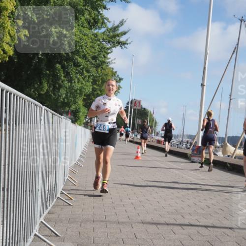 17.08.2025 - KN Förde Triathlon 2025 KatJ http://msf.ph/oto/8594829 17.08.2025 10:23:04 Laufen 118, 249 meine-sportfotos.de