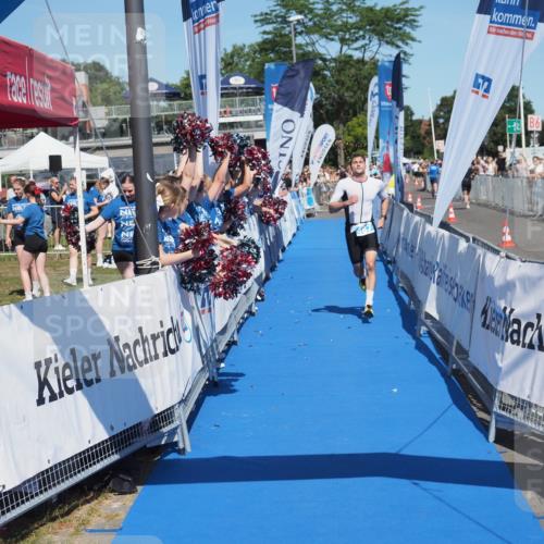 17.08.2025 - KN Förde Triathlon 2025 MichiJ http://msf.ph/oto/8594841 17.08.2025 13:55:31 Laufen 455, 487 meine-sportfotos.de