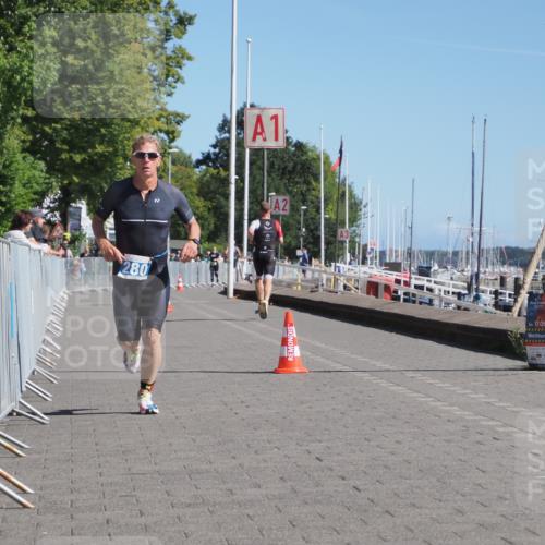 17.08.2025 - KN Förde Triathlon 2025 KatJ http://msf.ph/oto/8594899 17.08.2025 11:42:04 Laufen 280 meine-sportfotos.de