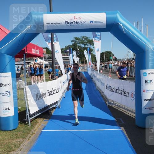 17.08.2025 - KN Förde Triathlon 2025 MichiJ http://msf.ph/oto/8594900 17.08.2025 12:03:37 Laufen 296 meine-sportfotos.de