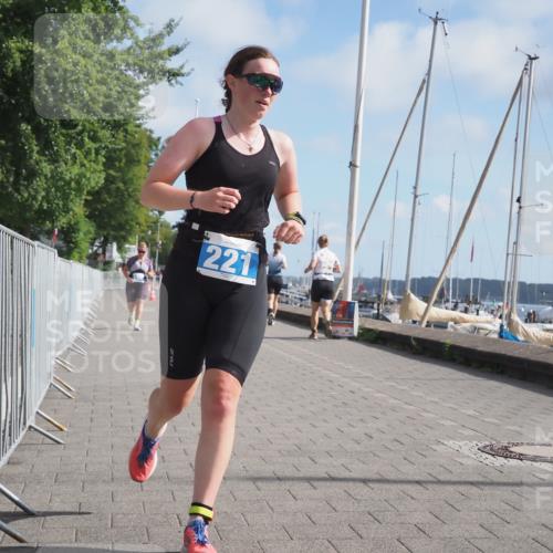 17.08.2025 - KN Förde Triathlon 2025 KatJ http://msf.ph/oto/8594924 17.08.2025 10:23:15 Laufen 164, 221 meine-sportfotos.de