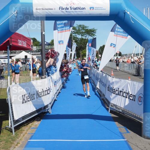 17.08.2025 - KN Förde Triathlon 2025 MichiJ http://msf.ph/oto/8595043 17.08.2025 13:56:15 Laufen 498 meine-sportfotos.de