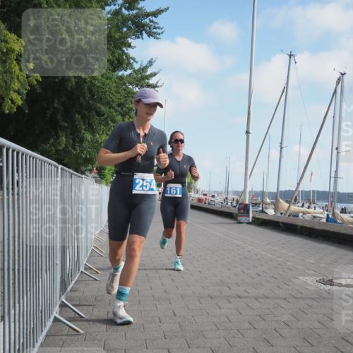 17.08.2025 - KN Förde Triathlon 2025 KatJ http://msf.ph/oto/8595069 17.08.2025 10:23:43 Laufen 161, 254 meine-sportfotos.de