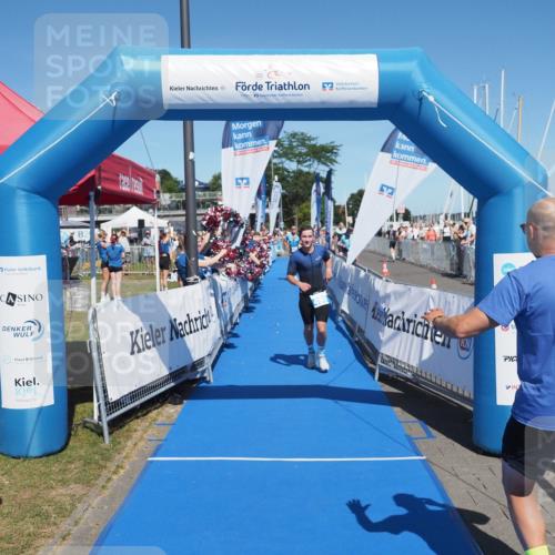 17.08.2025 - KN Förde Triathlon 2025 MichiJ http://msf.ph/oto/8595075 17.08.2025 13:56:16 Laufen 498, 532 meine-sportfotos.de