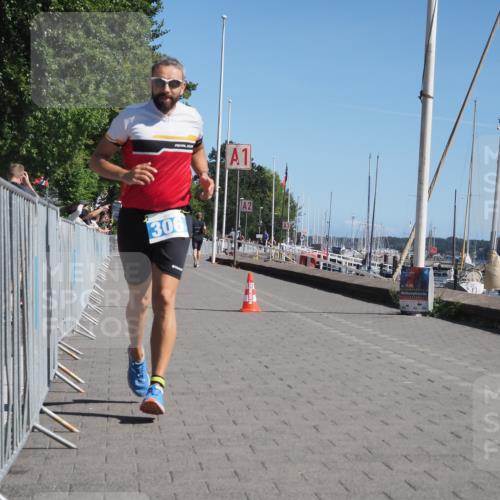 17.08.2025 - KN Förde Triathlon 2025 KatJ http://msf.ph/oto/8595081 17.08.2025 11:42:25 Laufen 306 meine-sportfotos.de