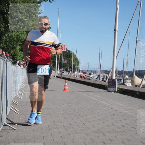 17.08.2025 - KN Förde Triathlon 2025 KatJ http://msf.ph/oto/8595093 17.08.2025 11:42:25 Laufen 306 meine-sportfotos.de