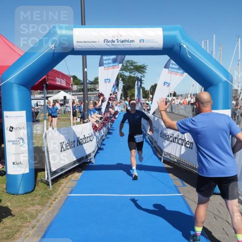17.08.2025 - KN Förde Triathlon 2025 MichiJ http://msf.ph/oto/8595095 17.08.2025 13:56:16 Laufen 498, 532 meine-sportfotos.de