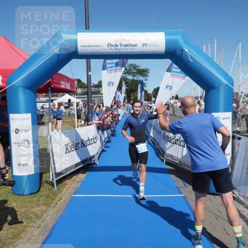 17.08.2025 - KN Förde Triathlon 2025 MichiJ http://msf.ph/oto/8595109 17.08.2025 13:56:17 Laufen 498, 532 meine-sportfotos.de
