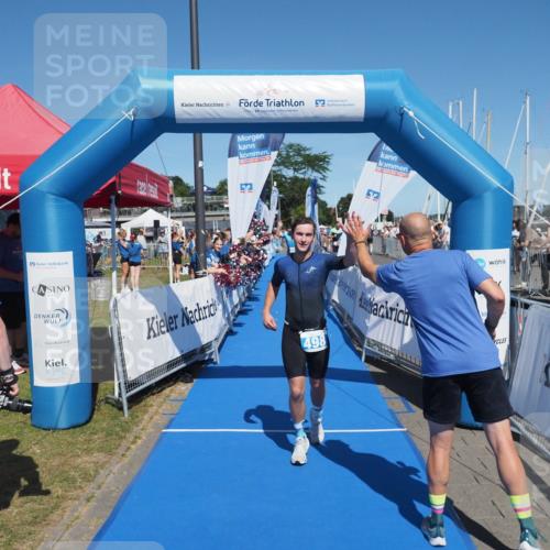 17.08.2025 - KN Förde Triathlon 2025 MichiJ http://msf.ph/oto/8595117 17.08.2025 13:56:17 Laufen 498, 532 meine-sportfotos.de