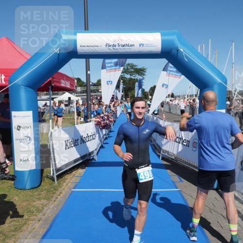 17.08.2025 - KN Förde Triathlon 2025 MichiJ http://msf.ph/oto/8595136 17.08.2025 13:56:17 Laufen 498, 532 meine-sportfotos.de