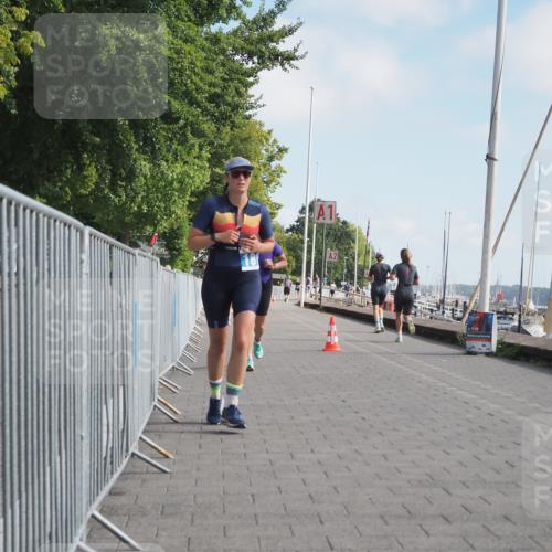 17.08.2025 - KN Förde Triathlon 2025 KatJ http://msf.ph/oto/8595149 17.08.2025 10:23:54 Laufen 138, 181 meine-sportfotos.de
