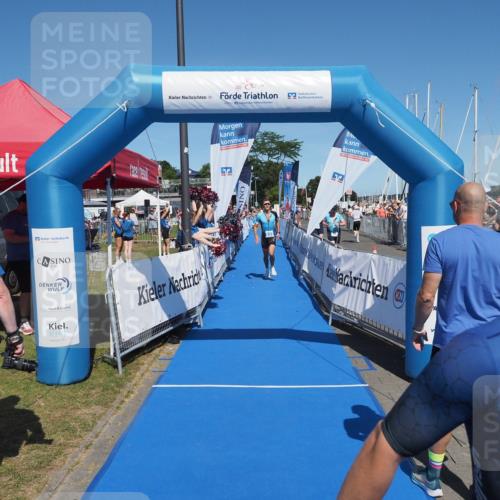 17.08.2025 - KN Förde Triathlon 2025 MichiJ http://msf.ph/oto/8595167 17.08.2025 13:56:18 Laufen 498, 532 meine-sportfotos.de