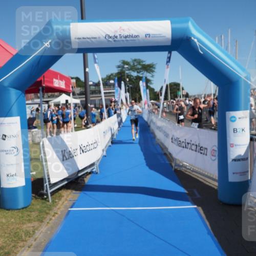17.08.2025 - KN Förde Triathlon 2025 MichiJ http://msf.ph/oto/8595200 17.08.2025 12:04:01 Laufen 307, 608 meine-sportfotos.de