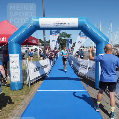 17.08.2025 - KN Förde Triathlon 2025 MichiJ http://msf.ph/oto/8595202 17.08.2025 13:56:19 Laufen 498, 532 meine-sportfotos.de